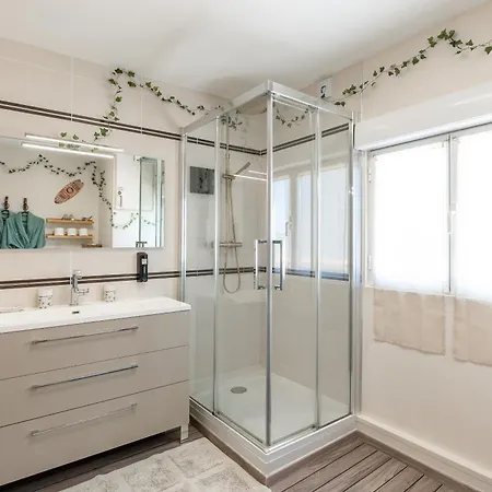 Le Little Hawai 4 Etoiles - Maison 6 Pers - Terrasse - Spa Privatif - Plage A Pied بيت للعطل *